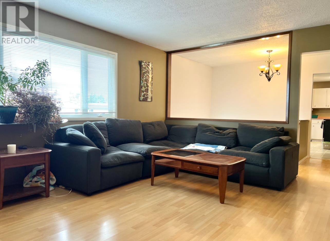 Property at 19 CARSWELL STREET image 4