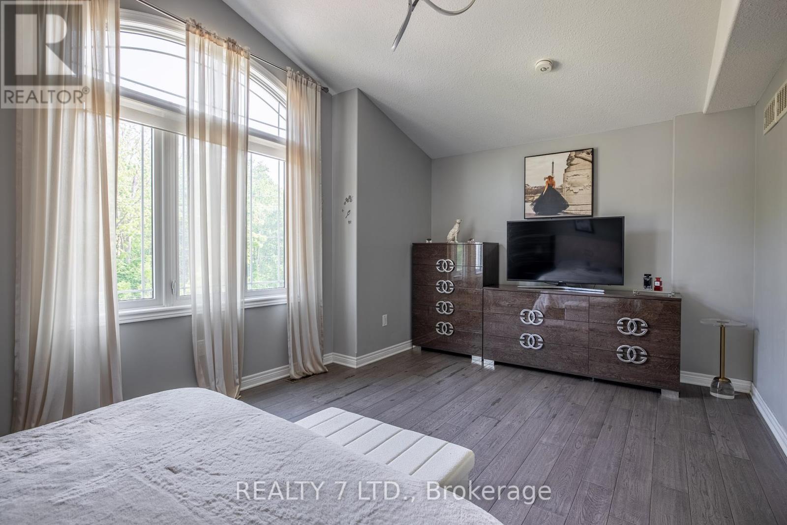 7753 Oldfield Road, Niagara Falls (Oldfield), Ontario  L2G 3J8 - Photo 19 - X12185698