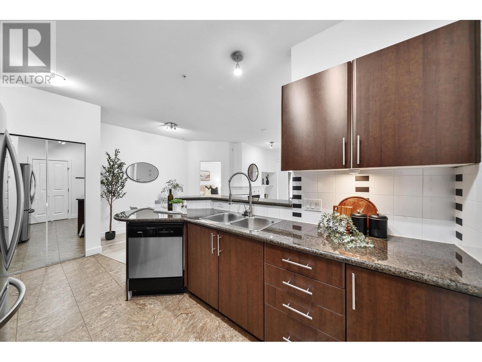 107 2330 Wilson Avenue, Port Coquitlam, British Columbia  V3C 1Z6 - Photo 13 - R2997732