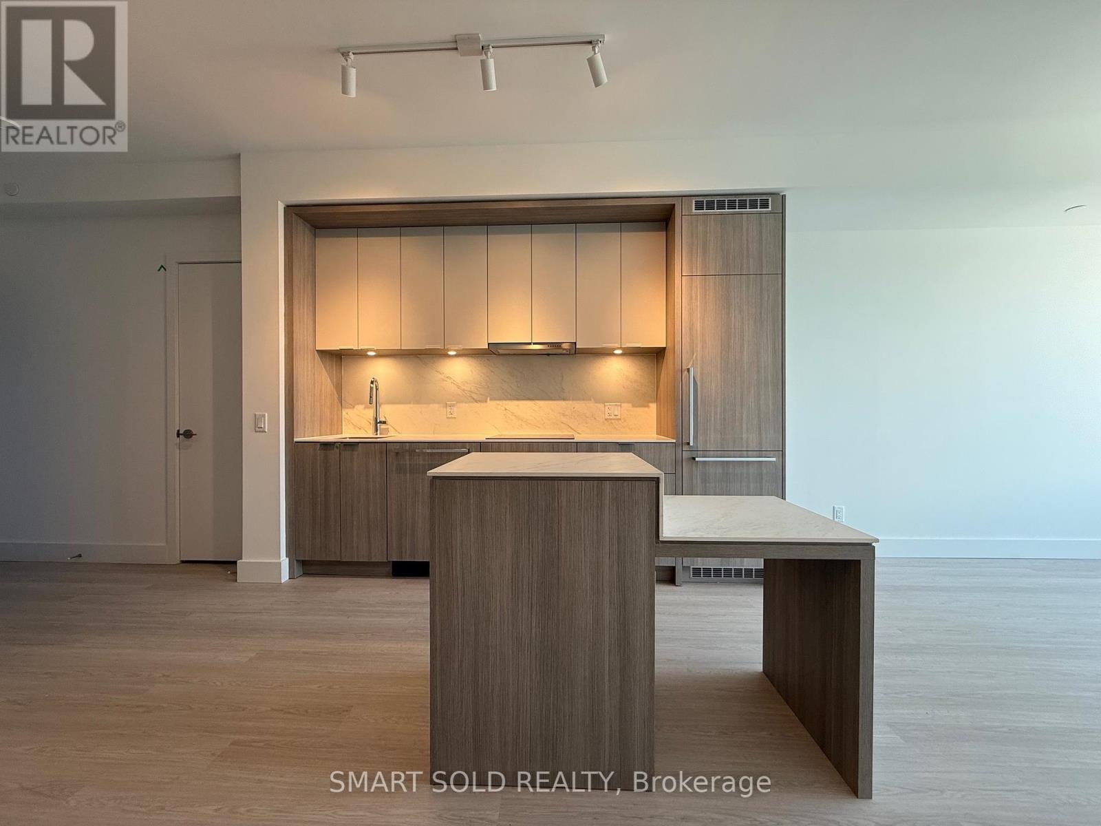 907 - 6 Greenbriar Road, Toronto, Ontario  M2K 0H6 - Photo 3 - C12186279
