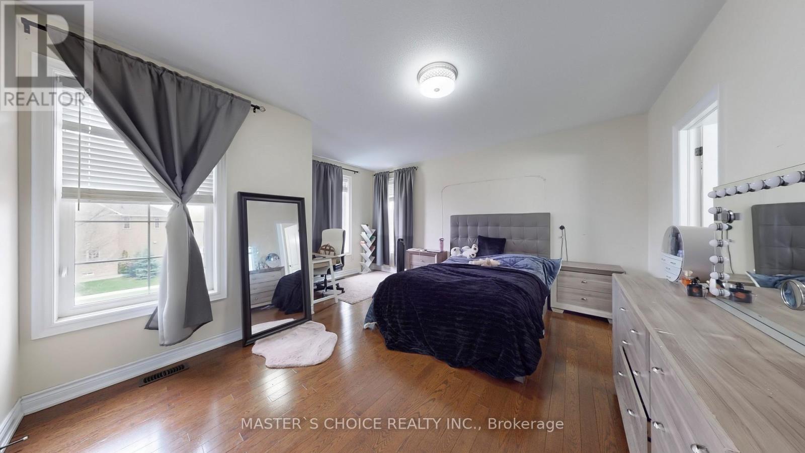 2298 North Ridge Trail, Oakville, Ontario  L6H 0C4 - Photo 24 - W12123239