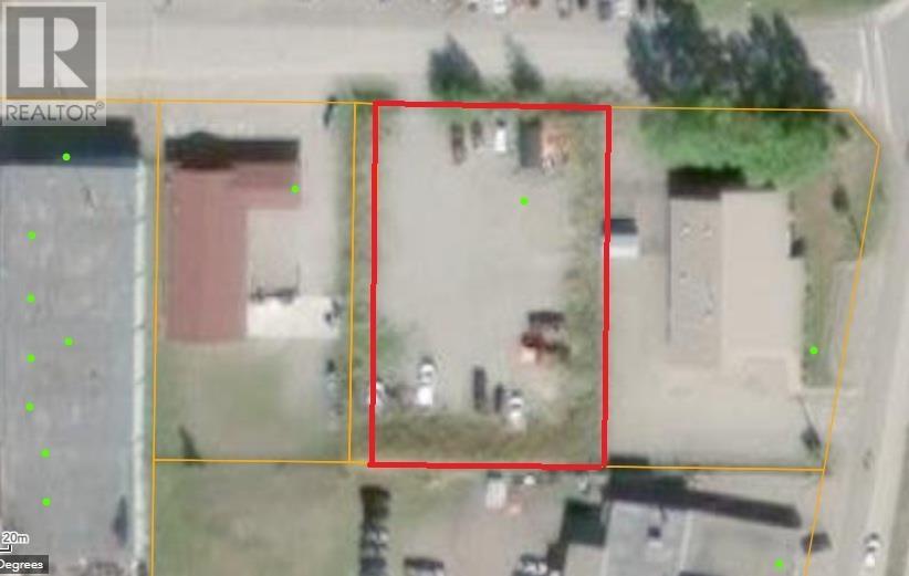 197 7th Street, 100 Mile House, British Columbia  V0K 2E0 - Photo 2 - C8069613