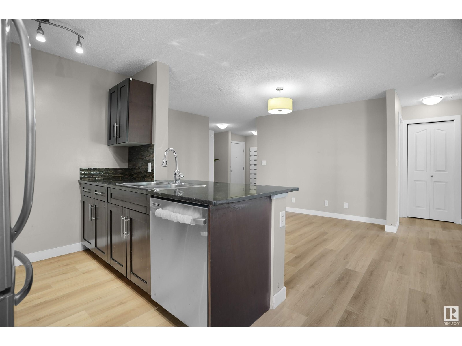 #101 11820 22 Av Sw, Edmonton, Alberta  T6W 2A2 - Photo 20 - E4439643