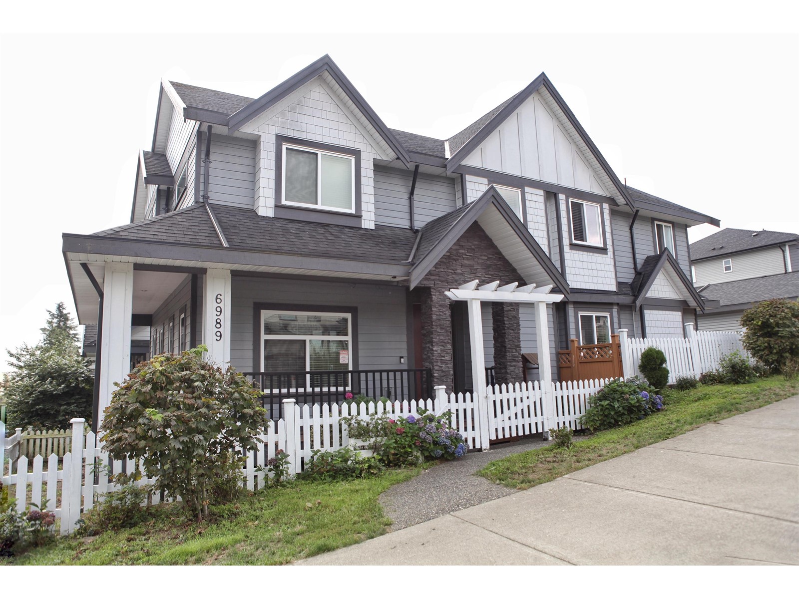 6989 206 STREET, Langley, British Columbia