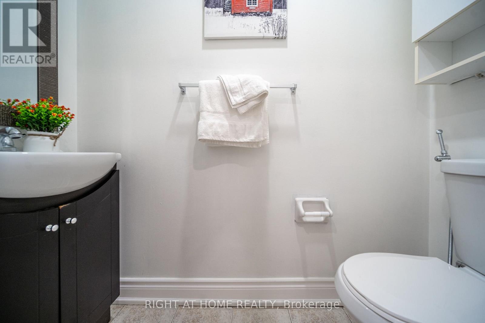 21 Mcbrien Court, Whitby, Ontario  L1R 2C8 - Photo 25 - E12105605