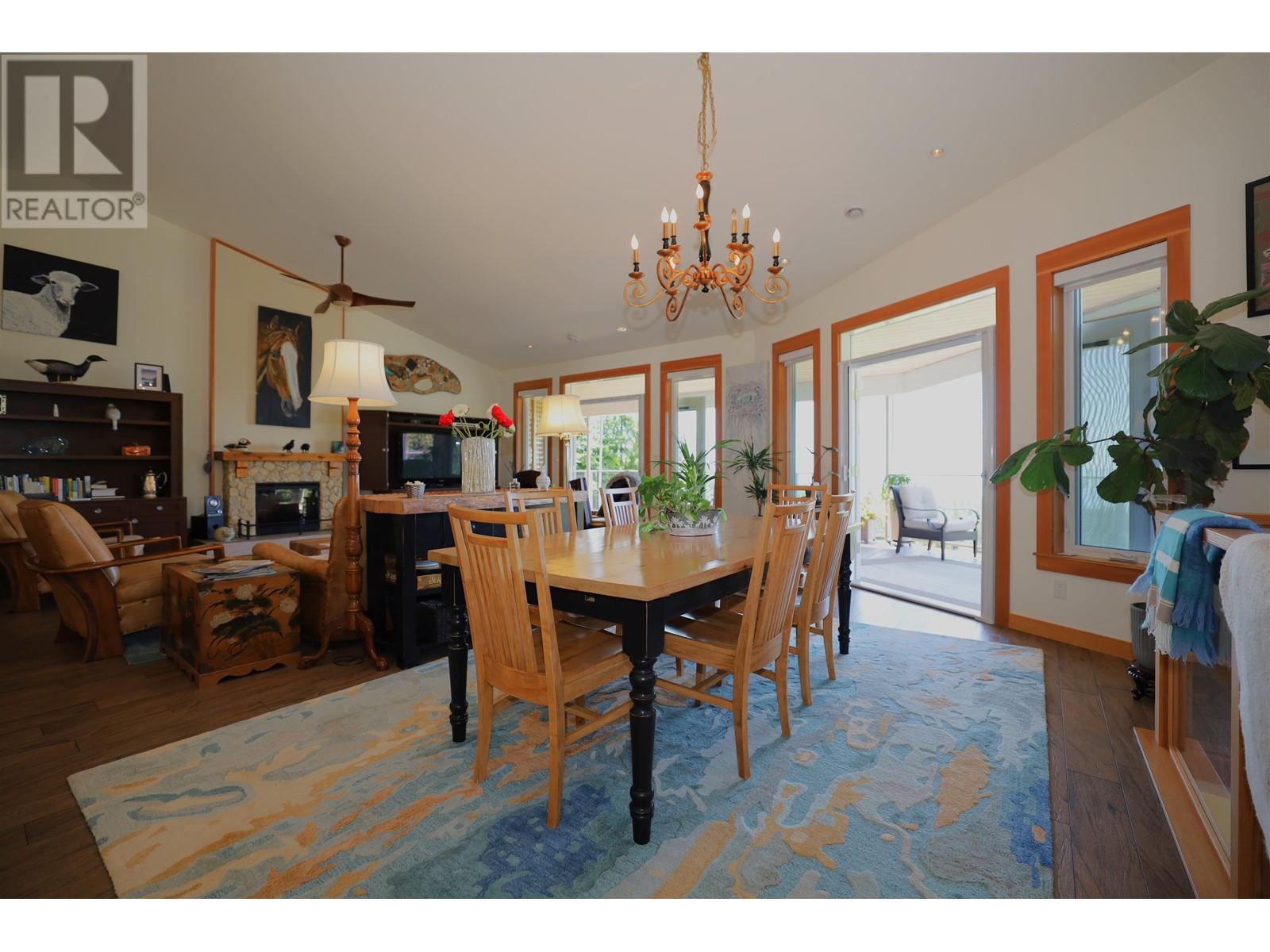 Property at 1088 BYNG ROAD ROAD image 5