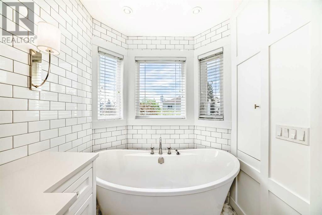230 Signal Hill Place Sw, Calgary, Alberta  T2H 2M4 - Photo 11 - A2225899