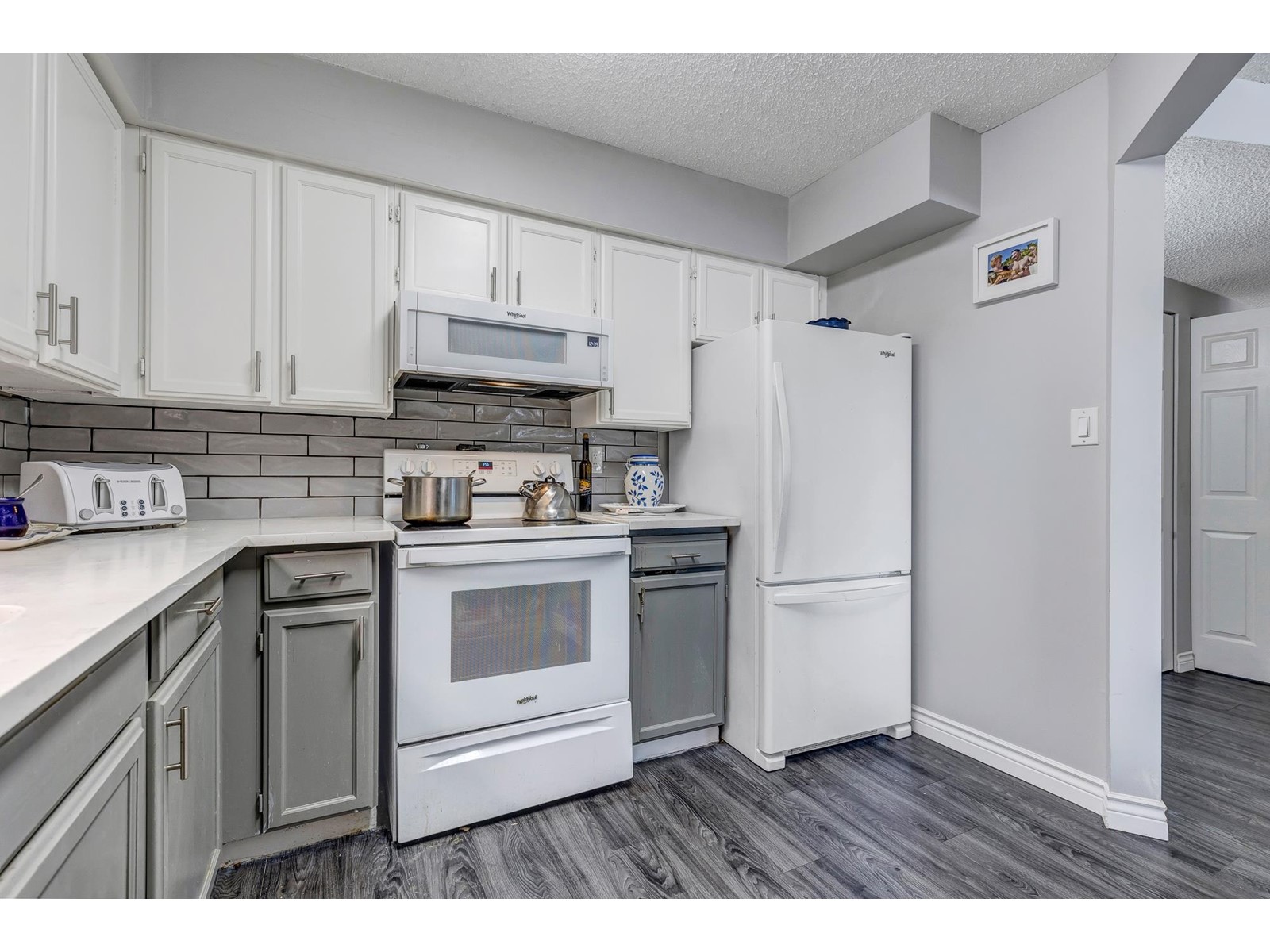 201 31955 Old Yale Road, Abbotsford, British Columbia  V3G 3C5 - Photo 5 - R3007879