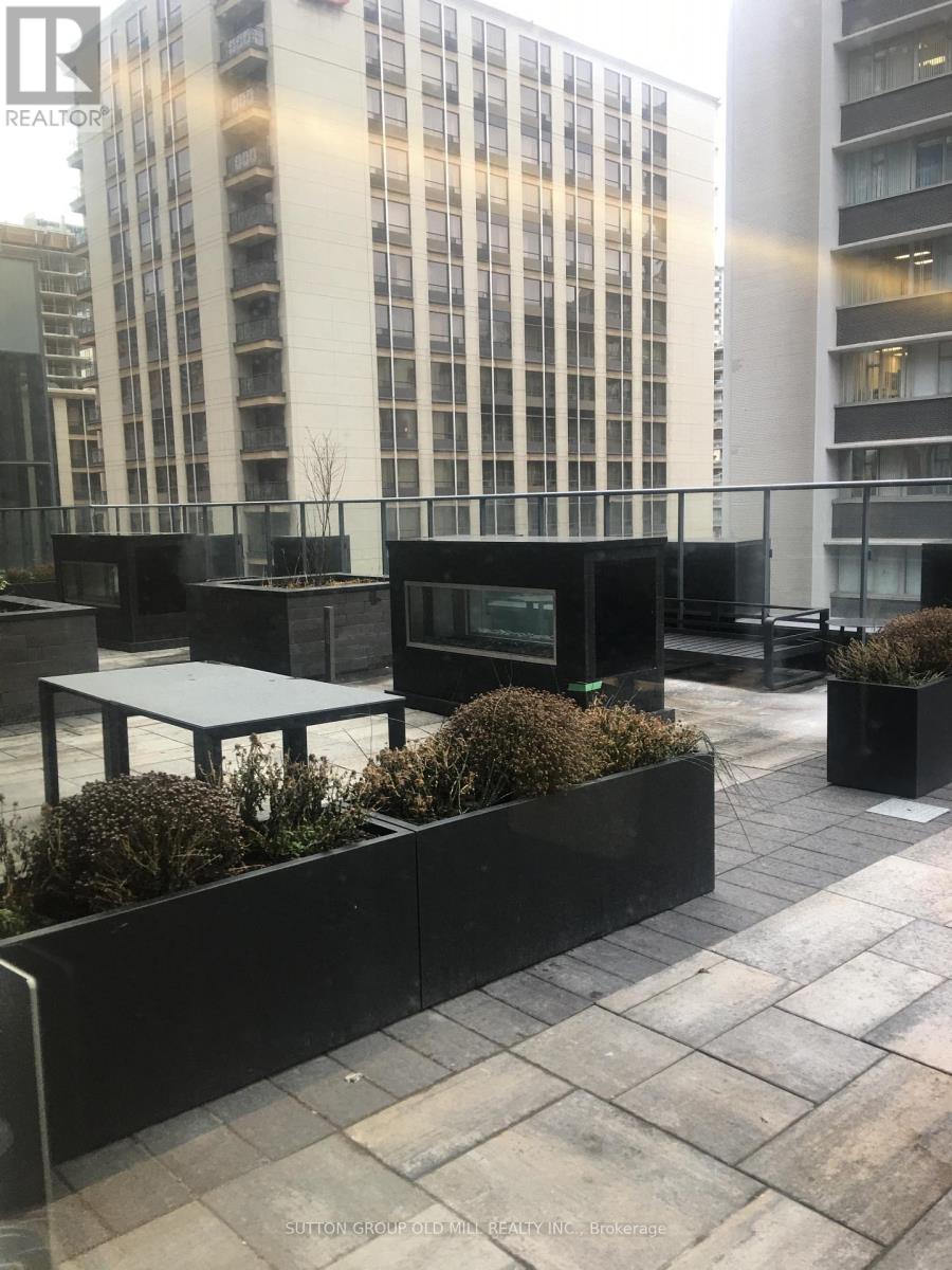 601 - 7 Grenville Street, Toronto, Ontario  M4Y 1A1 - Photo 14 - C12186301