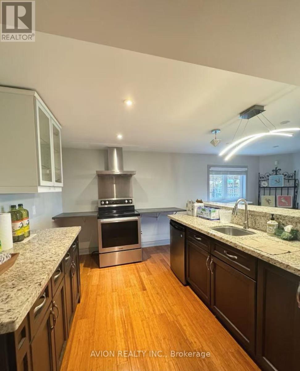 Lower 5 Richvalley Crescent, Richmond Hill (Jefferson), Ontario  L4E 4C8 - Photo 5 - N12186310