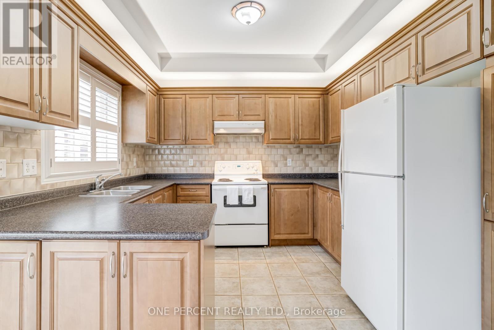 15 Marrone Street, Vaughan (Vellore Village), Ontario  L4H 2Z2 - Photo 17 - N12186317