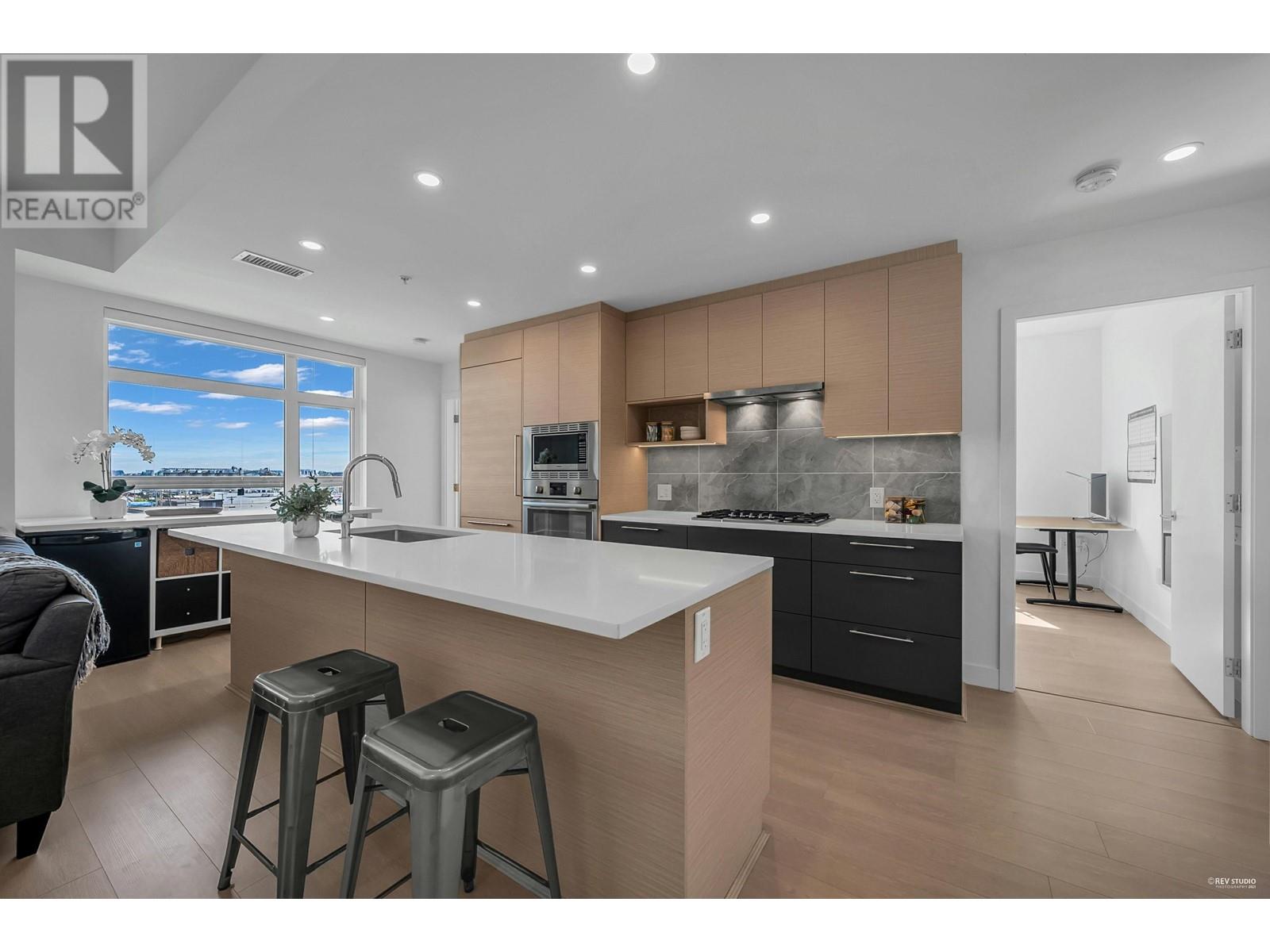 501 8888 Osler Street, Vancouver, British Columbia  V6P 4G2 - Photo 3 - R3008275