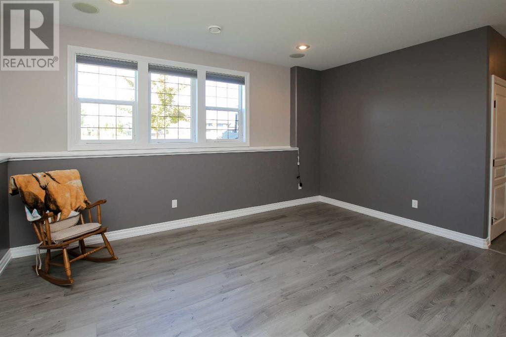 1 Edith Avenue, Lacombe, Alberta  T4L 0H3 - Photo 32 - A2226260