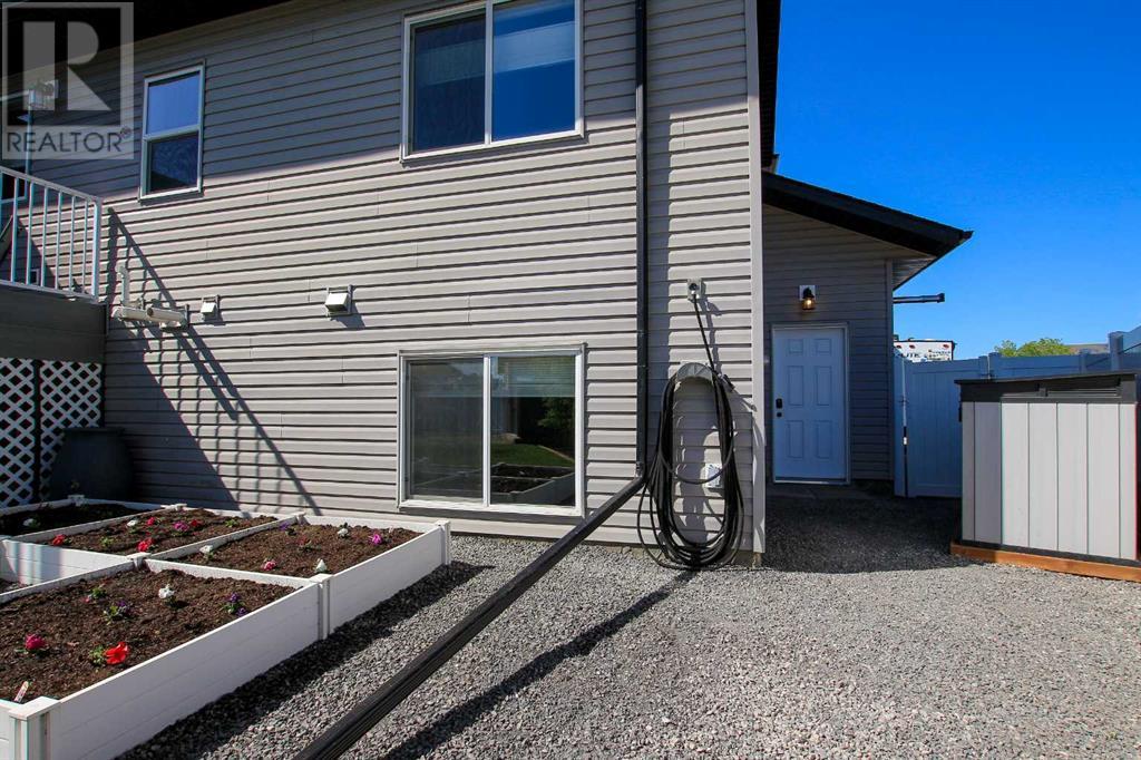 1 Edith Avenue, Lacombe, Alberta  T4L 0H3 - Photo 42 - A2226260