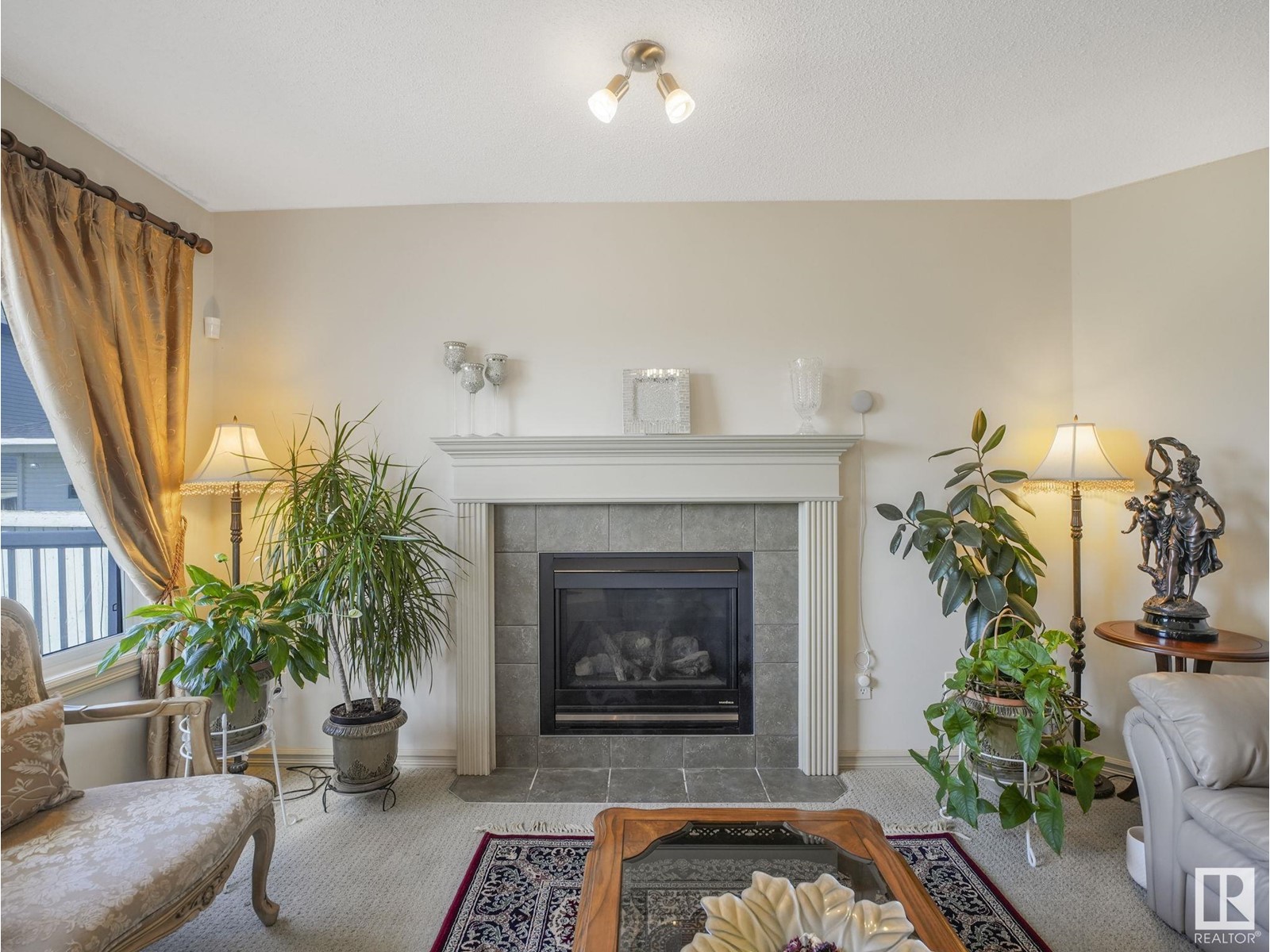 3304 23 St Nw, Edmonton, Alberta  T6T 0A7 - Photo 3 - E4435324