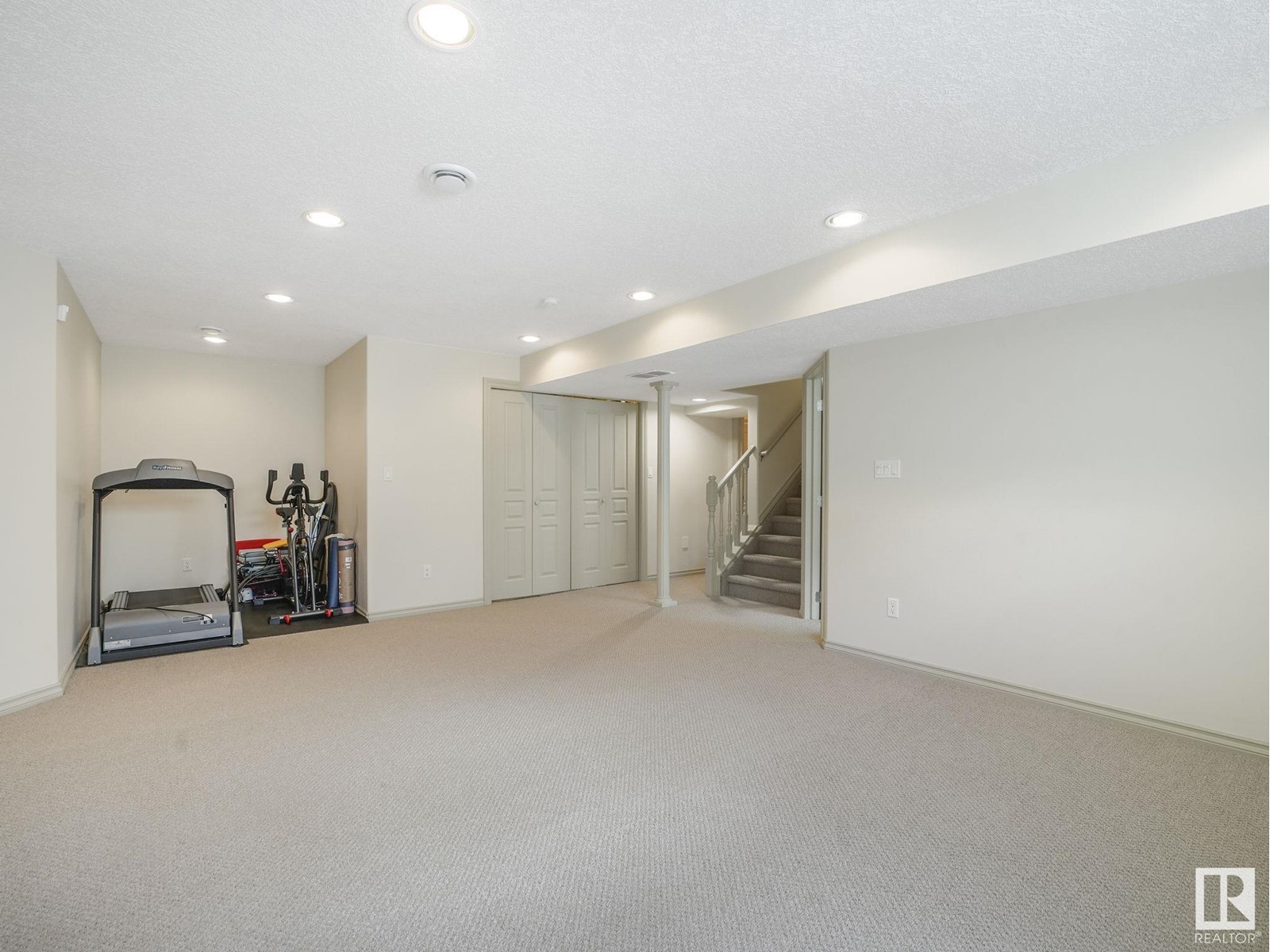 3304 23 St Nw, Edmonton, Alberta  T6T 0A7 - Photo 32 - E4435324