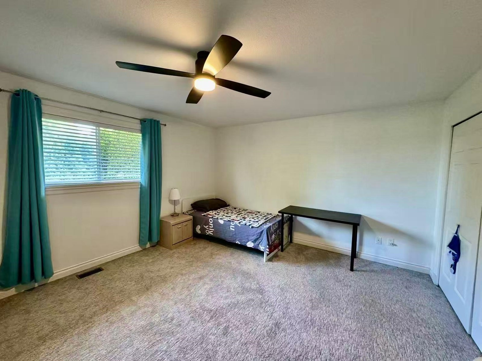 19188 60b Avenue, Surrey, British Columbia  V3S 7T8 - Photo 25 - R2993605