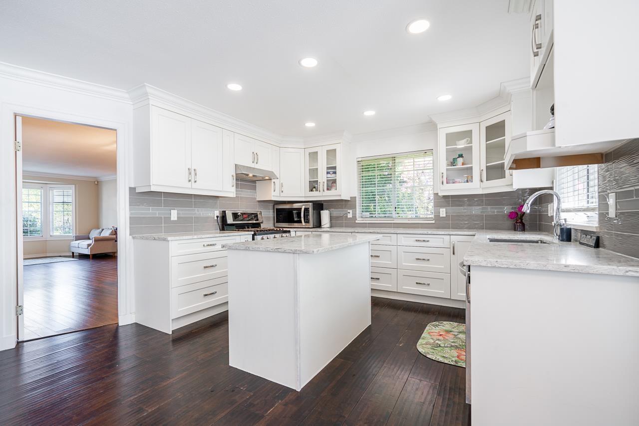 19188 60b Avenue, Surrey, British Columbia  V3S 7T8 - Photo 10 - R2993605