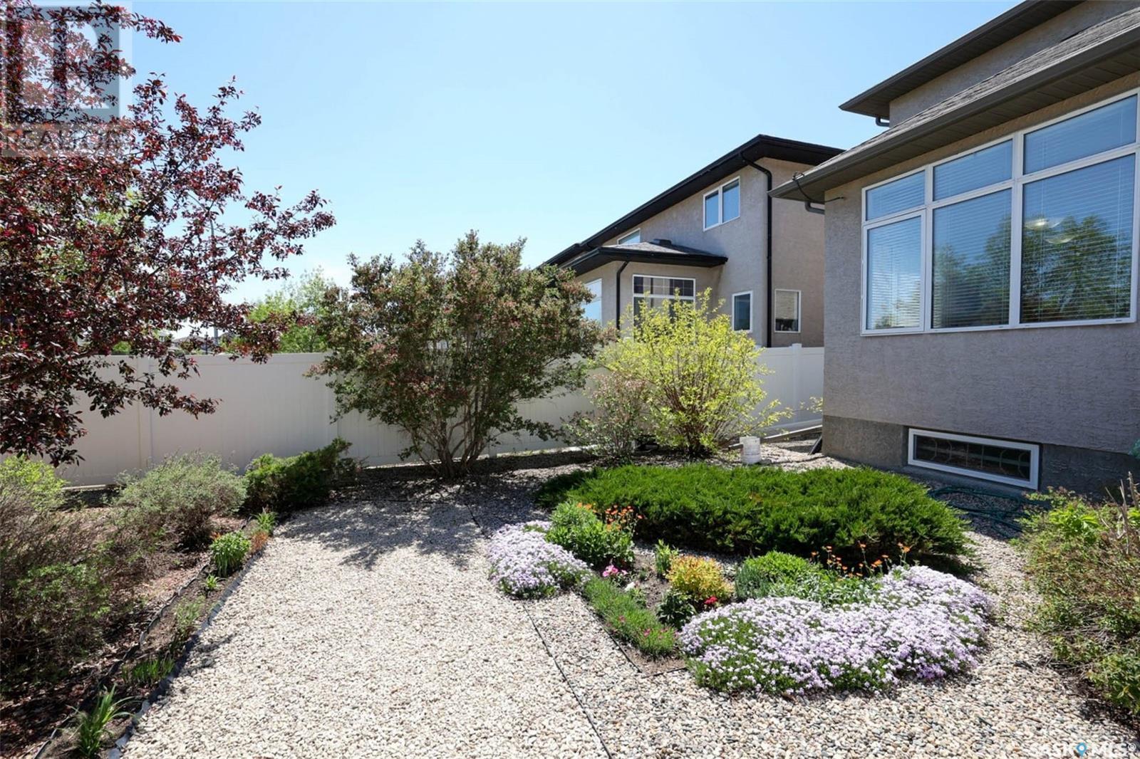7122 Wascana Cove Drive, Regina, Saskatchewan  S4V 3G1 - Photo 5 - SK007790