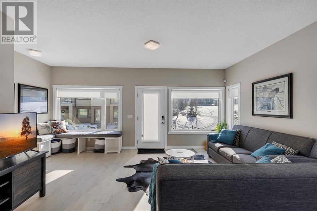 305, 218 Sherwood Square Nw, Calgary, Alberta  T3R 0Y2 - Photo 6 - A2220723
