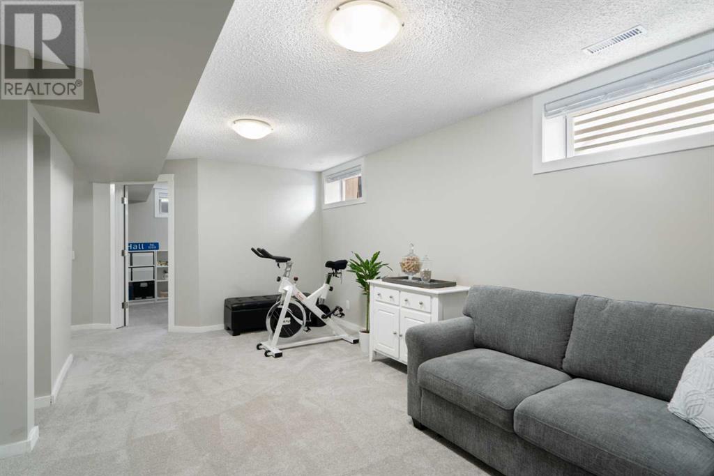68 Prestwick Park Se, Calgary, Alberta  T2Z 3L7 - Photo 39 - A2225132