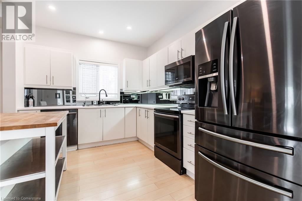 233 Springvalley Crescent, Hamilton, Ontario  L9C 0B3 - Photo 13 - 40735821