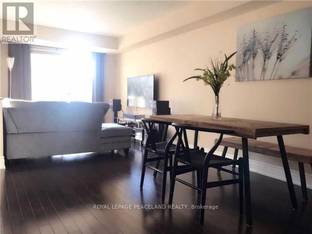 114 Grandview Way, Toronto, Ontario  M2N 6V2 - Photo 5 - C12186321