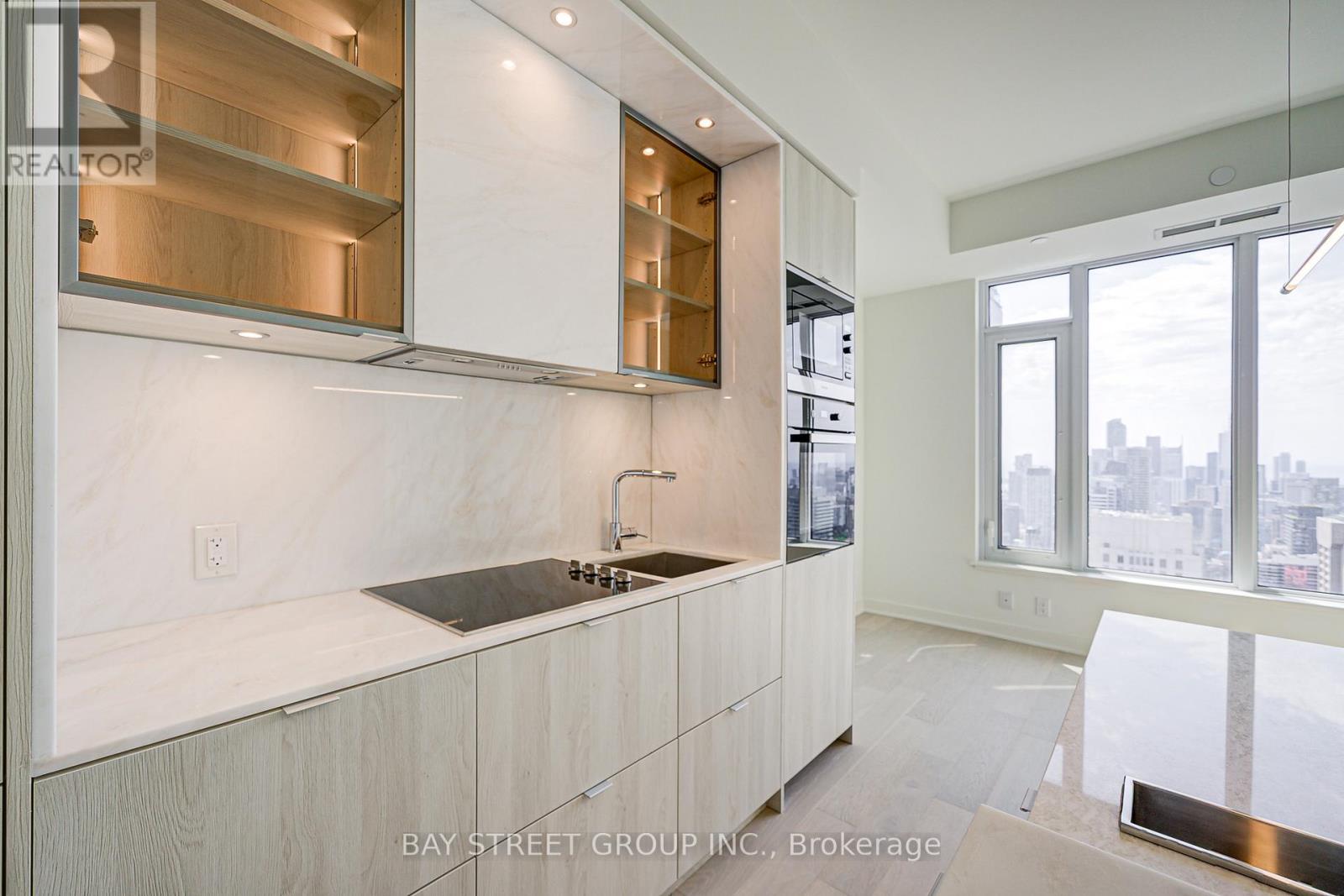 5408 - 11 Yorkville Avenue, Toronto, Ontario  M4W 0B7 - Photo 12 - C12180673