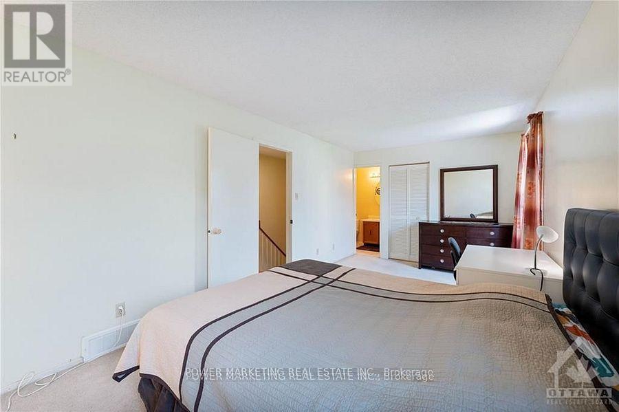 999 Alenmede Crescent, Ottawa, Ontario  K2B 8H2 - Photo 14 - X12182930
