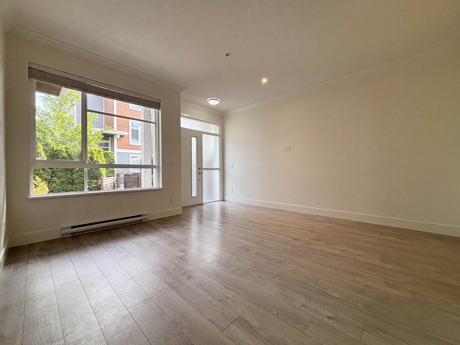Property at 10 2978 159 STREET image 5