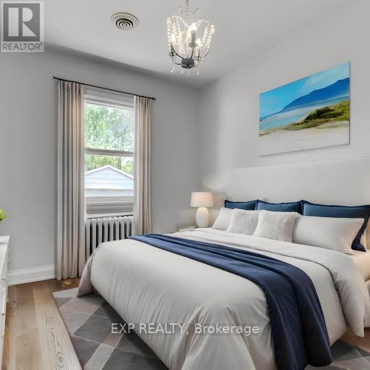 11 Fairside Avenue, Toronto, Ontario  M4C 3G8 - Photo 4 - E12186336