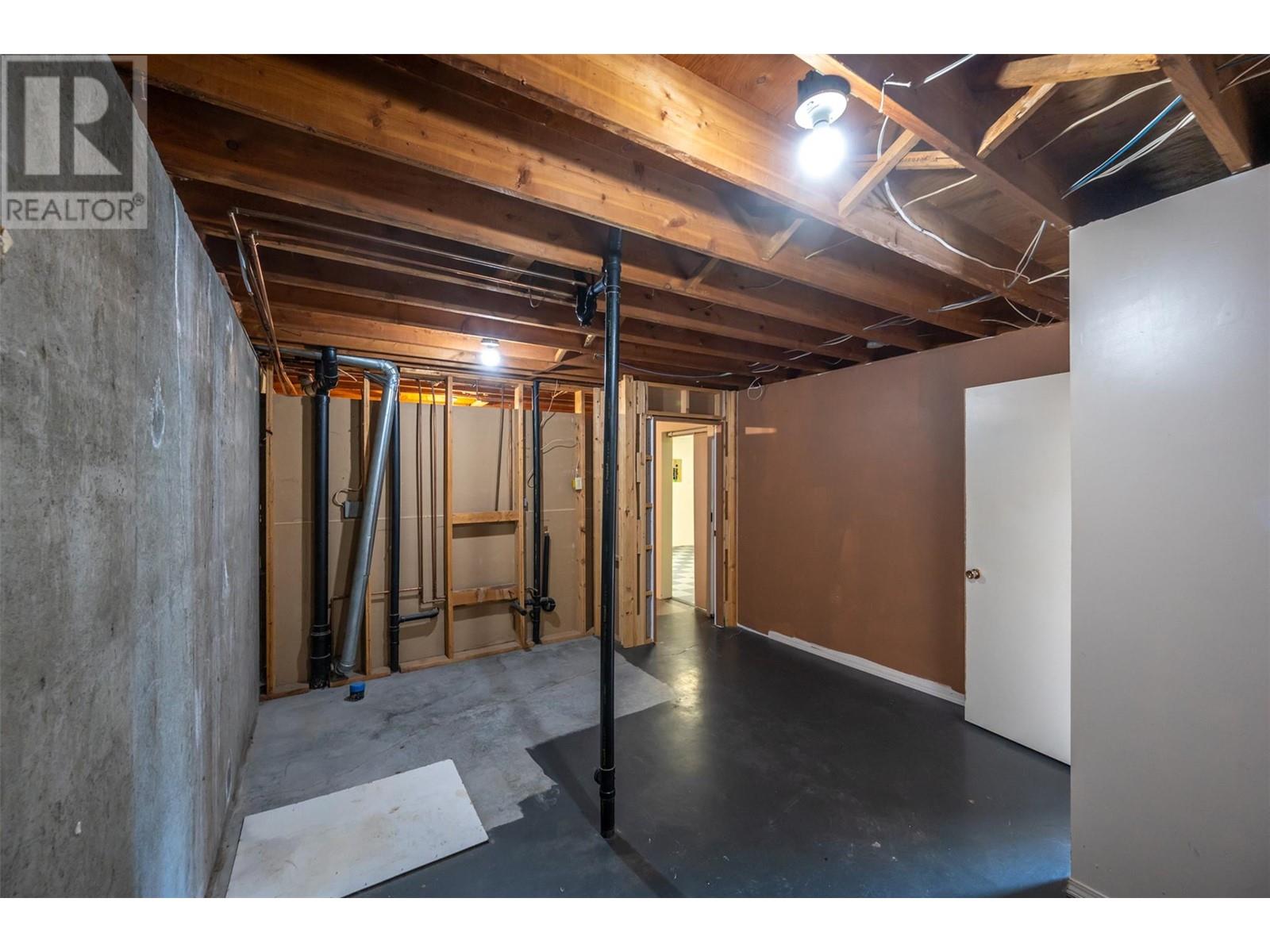 4465 Mallory Crescent, Okanagan Falls, British Columbia  V0H 1R1 - Photo 34 - 10349473