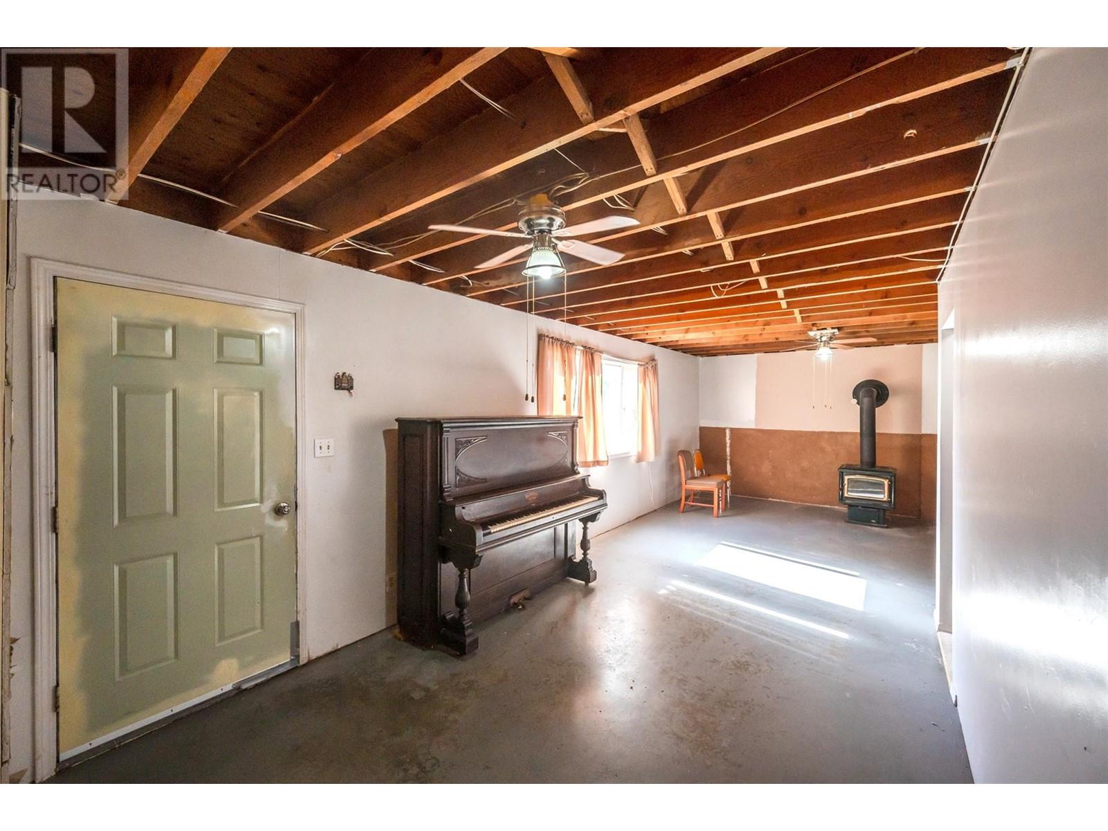 4465 Mallory Crescent, Okanagan Falls, British Columbia  V0H 1R1 - Photo 29 - 10349473