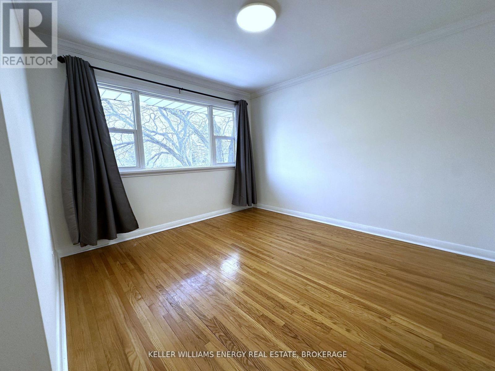 714 Dunlop Street W, Whitby, Ontario  L1N 1V6 - Photo 20 - E12055600