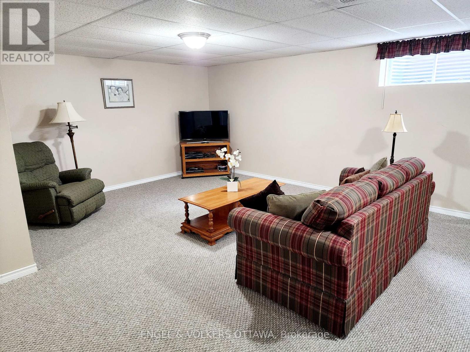 1732 Blakely Drive Nw, Cornwall, Ontario  K6J 5L3 - Photo 26 - X12186347
