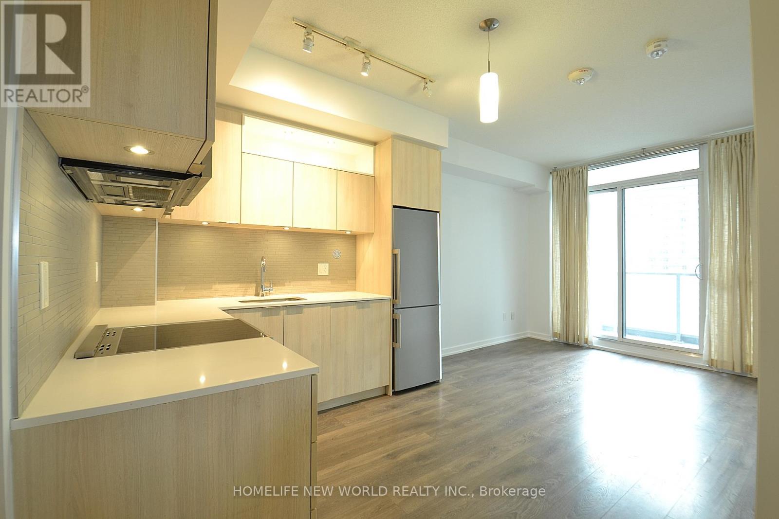 1307 - 50 Forest Manor Road, Toronto, Ontario  M2J 0E3 - Photo 7 - C12186348