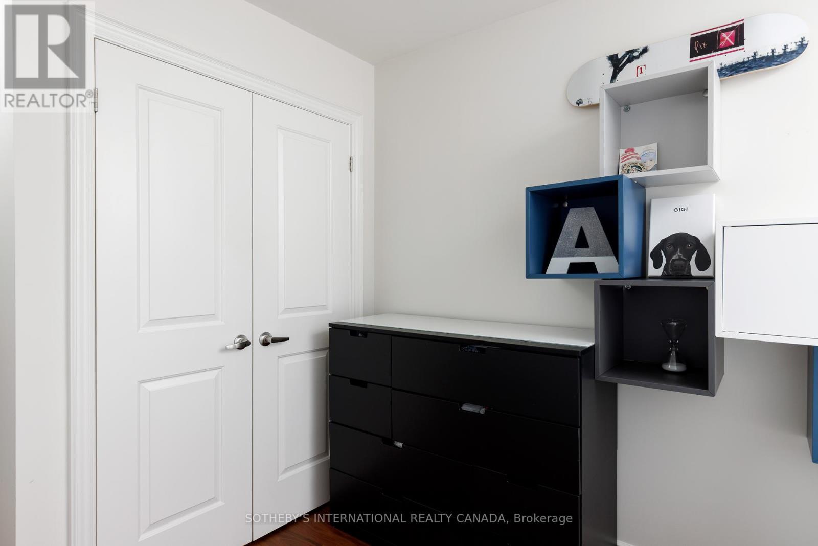 50b Laburnham Avenue, Toronto (Long Branch), Ontario  M8W 1S7 - Photo 35 - W12176931