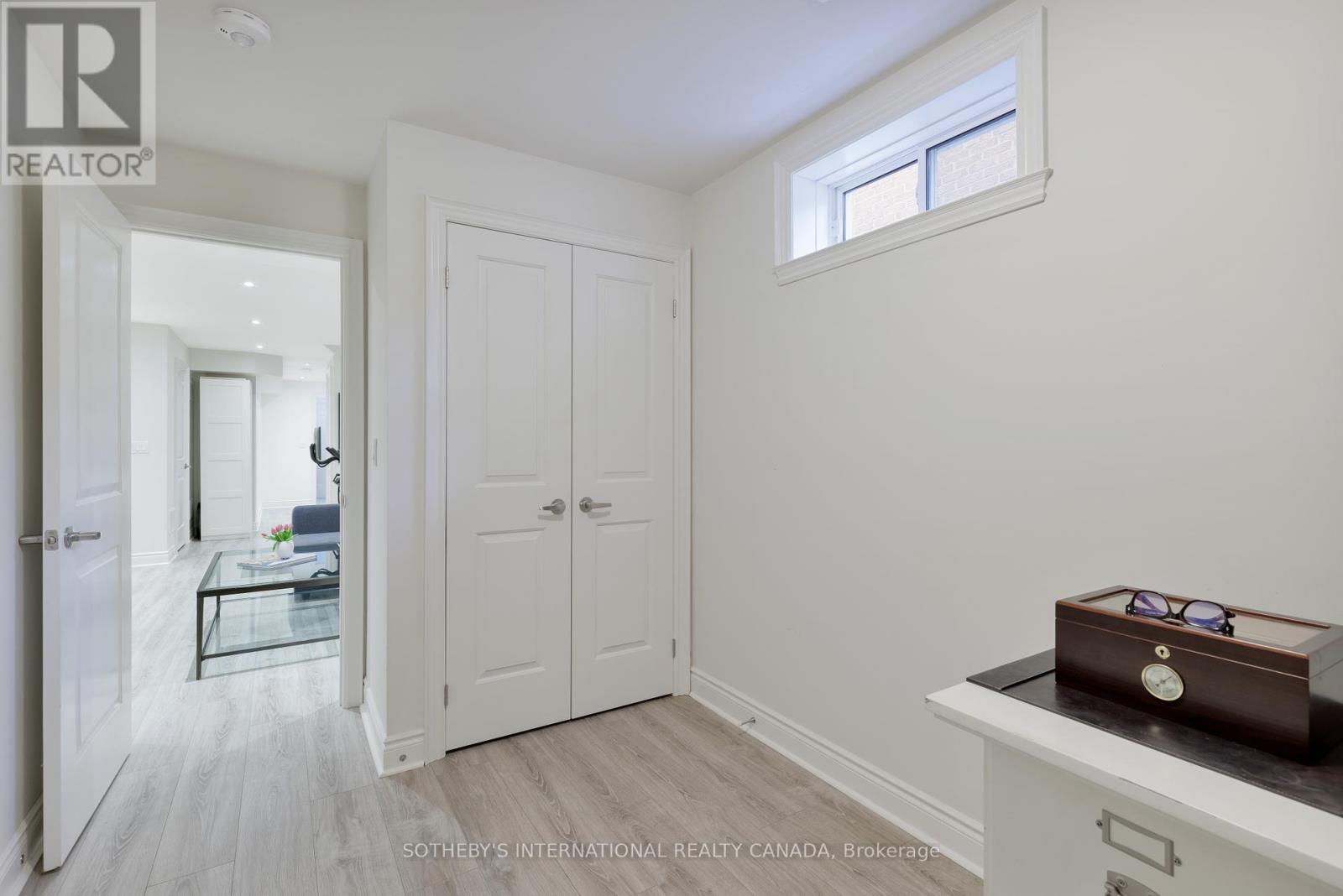 50b Laburnham Avenue, Toronto, Ontario  M8W 1S7 - Photo 45 - W12176931