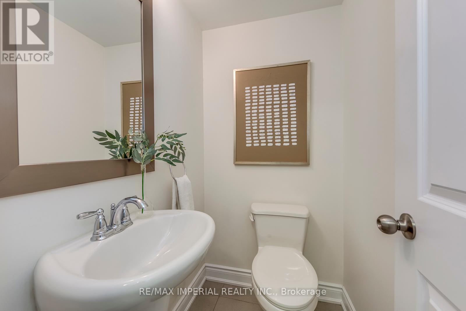 Property at 2153 LILLYKIN STREET image 5