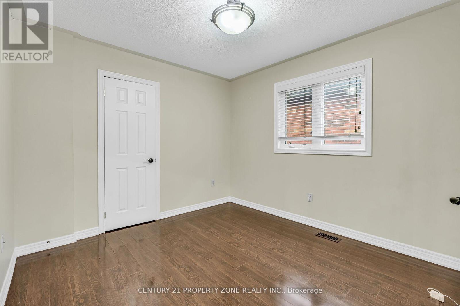 Upper - 8 Griffith Court, Brampton, Ontario  L7A 3T6 - Photo 17 - W12186351