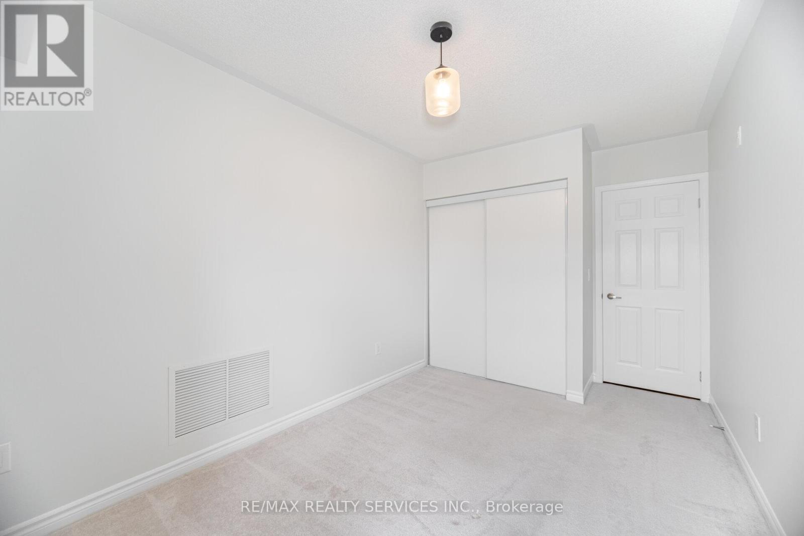301 - 60 Baycliffe Crescent, Brampton (Northwest Brampton), Ontario  L1P 1W7 - Photo 28 - W12186365