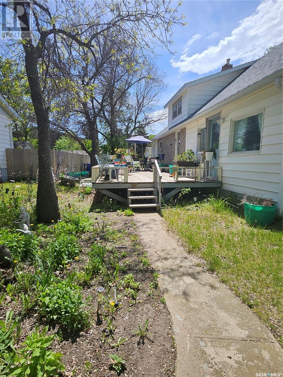 402 Saskatchewan Avenue, Torquay, Saskatchewan  S0C 2L0 - Photo 3 - SK007756