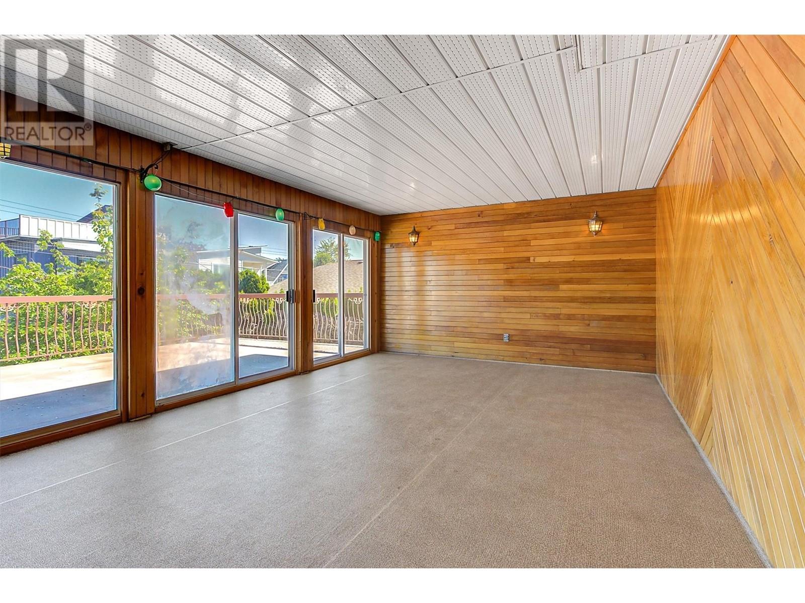 734 Francis Avenue, Kelowna, British Columbia  V1Y 5G5 - Photo 30 - 10350077