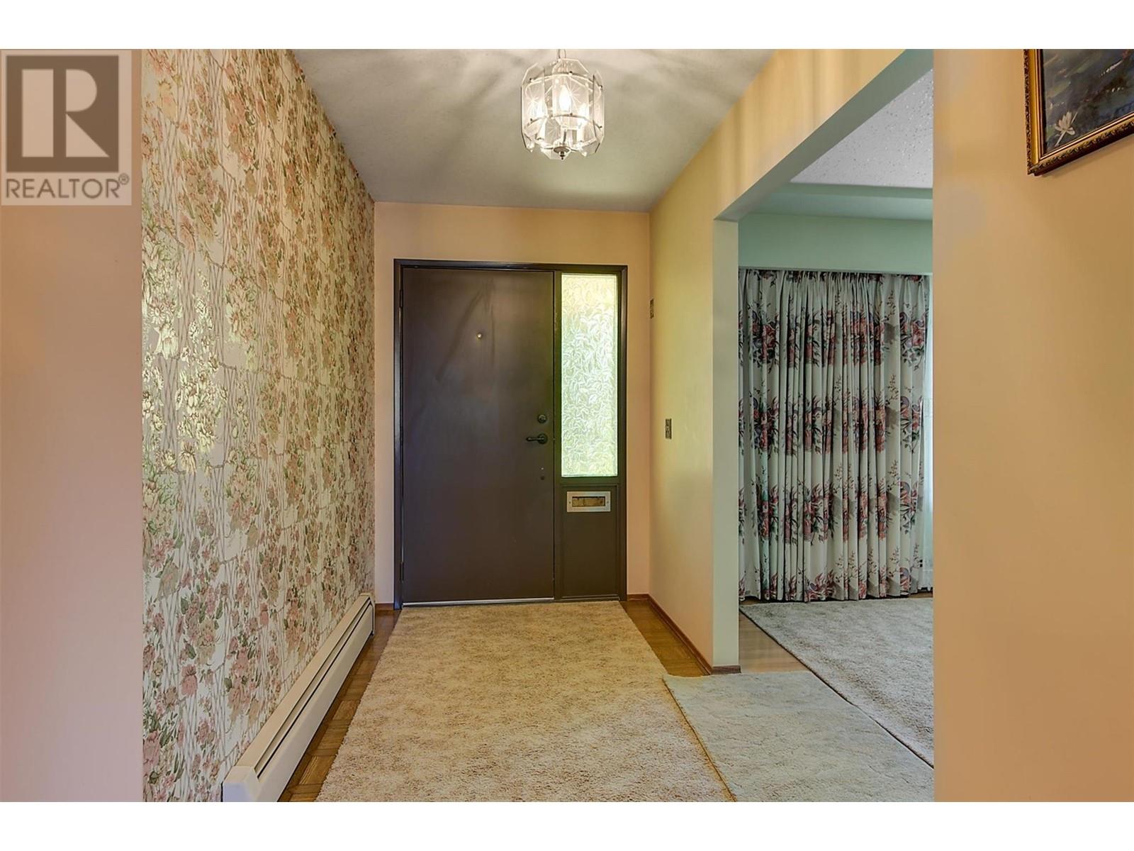 734 Francis Avenue, Kelowna, British Columbia  V1Y 5G5 - Photo 7 - 10350077
