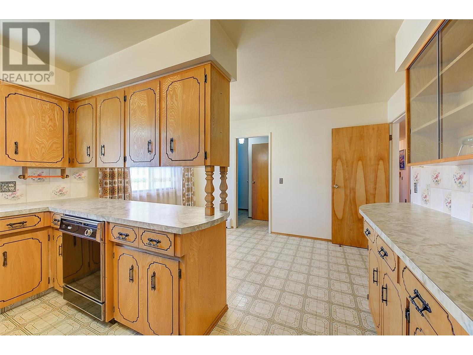 734 Francis Avenue, Kelowna, British Columbia  V1Y 5G5 - Photo 17 - 10350077