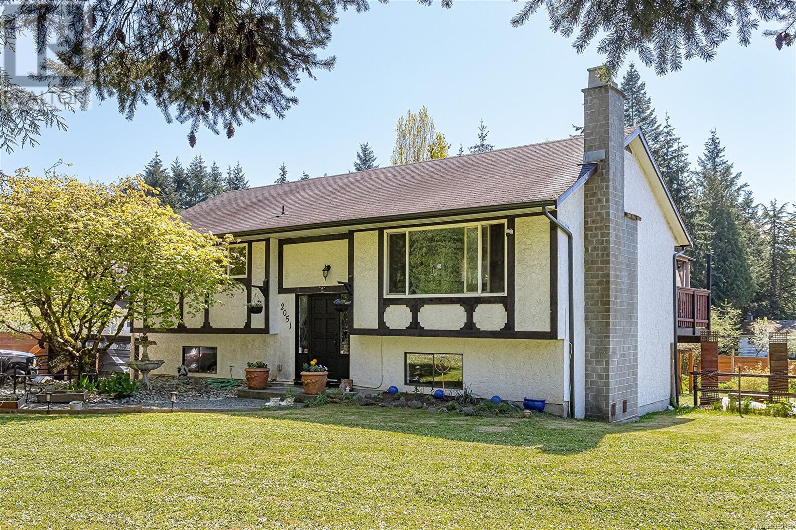 2051 Cedar Rd N, Nanaimo, British Columbia