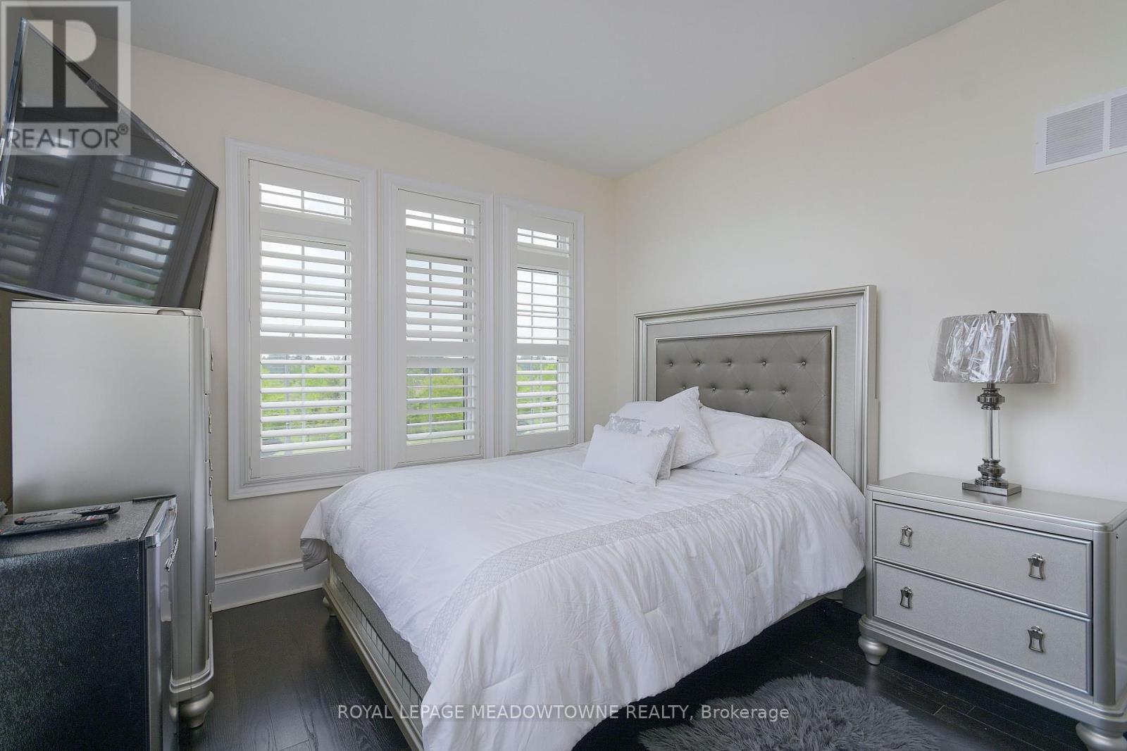 1 Royal West Drive, Brampton, Ontario  L6X 2X3 - Photo 26 - W12186370