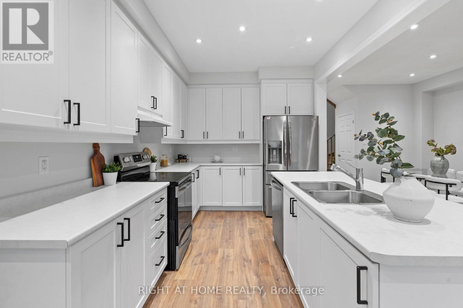 310 Stewart Street, Shelburne, Ontario  L0N 1S3 - Photo 13 - X12186382
