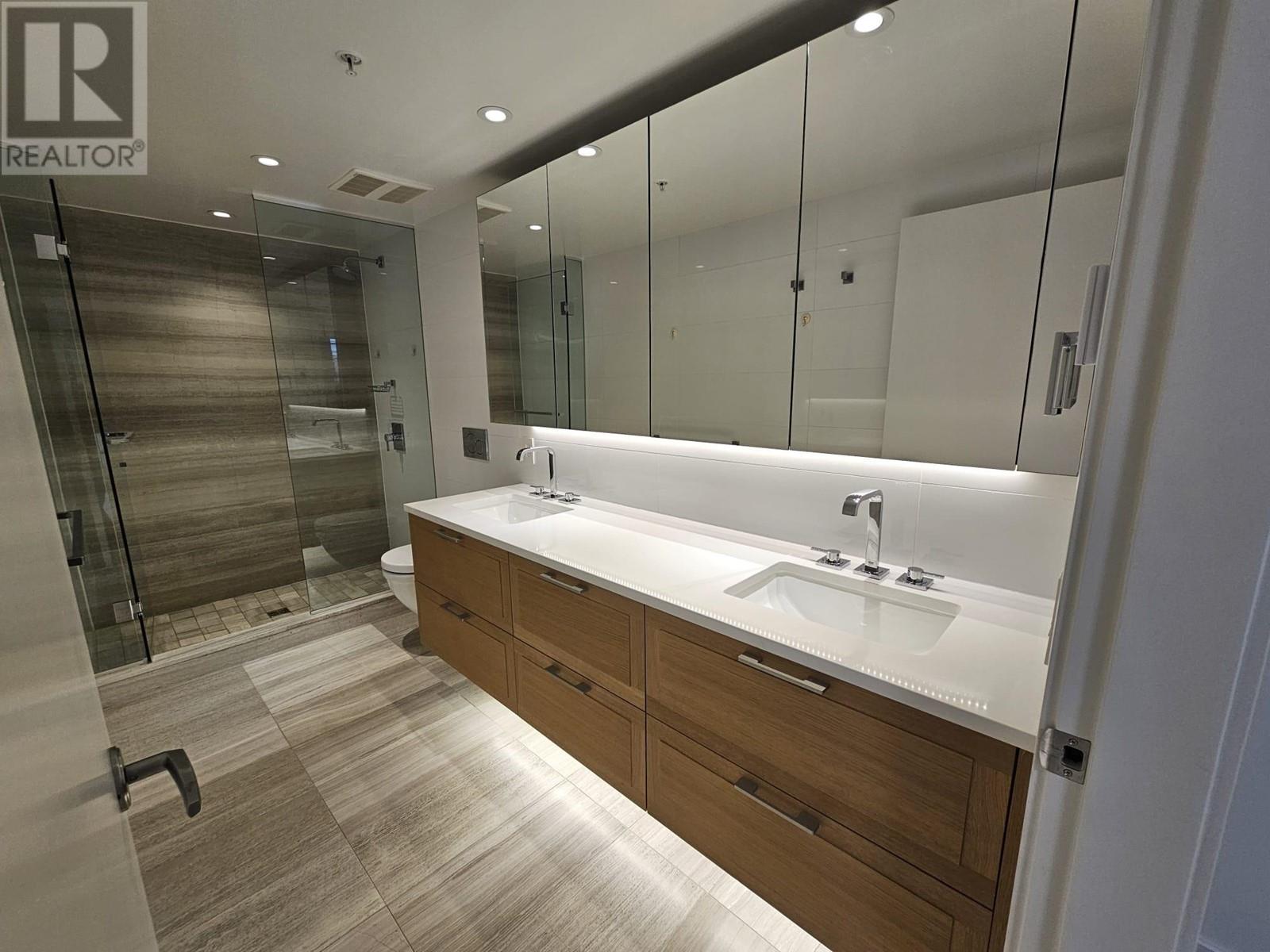 Listing Picture 12 of 39 : 513 7128 ADERA STREET, Vancouver / 溫哥華 - 魯藝地產 Yvonne Lu Group - MLS Medallion Club Member