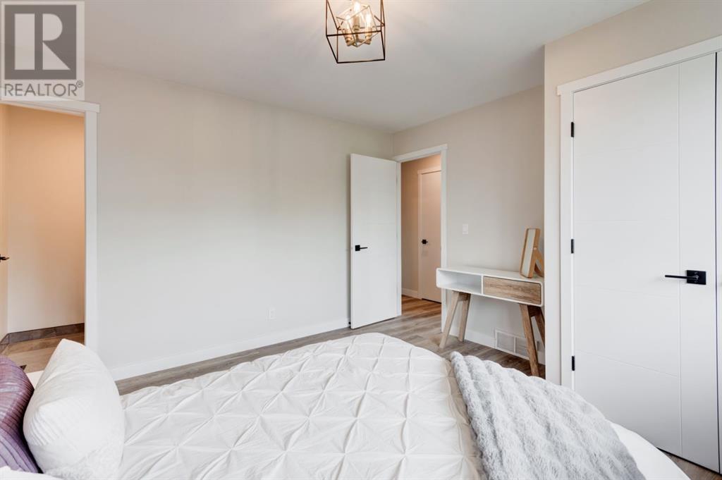 47 Sunbank Place Se, Calgary, Alberta  T2X 1W8 - Photo 13 - A2224180